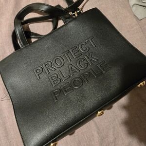 Black cise tote bag